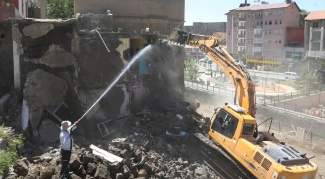 Bitlis’te Kentsel Dönüşüm Çalışmaları Devam Ediyor