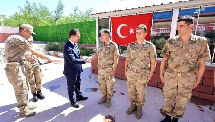 Bitlis’te Jandarma Personeline Rütbe Terfi Töreni Düzenlendi