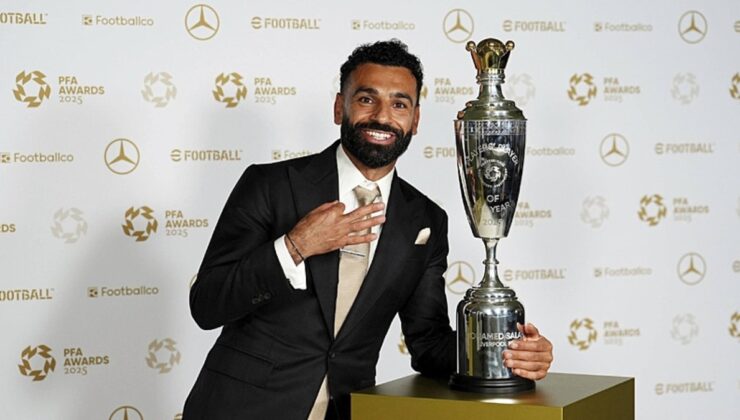 İngiltere’de yılın futbolcusu Salah oldu!