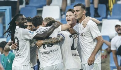 İtalya Serie A’nın açılış maçında Napoli, Sassuolo’yu 2-0 mağlup etti