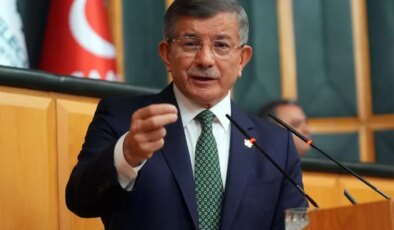 Ahmet Davutoğlu: Yeter, milletle alay etmeyi bırakın