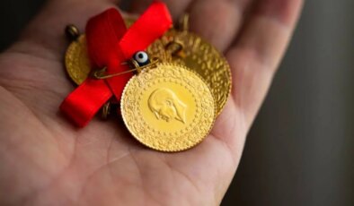 Altında tarihi rekor