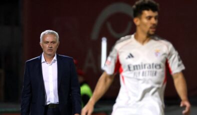 AVS 0-3 Benfica MAÇ SONUCU-ÖZET Mourinho’lu Benfica deplasmanda farklı kazandı!