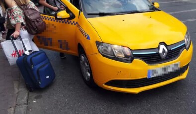 Bu resmen gasp! Taksicinin turistten aldığı paraya bakın