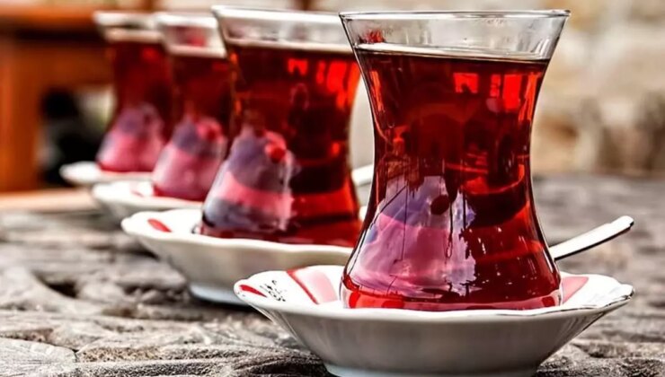 Çay tiryakilerine kötü haber: ÇAYKUR, üç ayda 3. kez zam yaptı