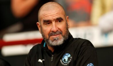 Eric Cantona’dan FIFA ve UEFA’ya İsrail tepkisi!