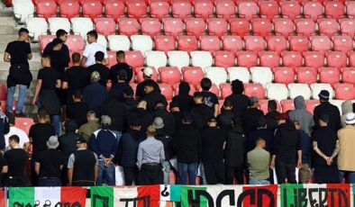 İtalyan taraftarlar İsrail ulusal marşını protesto etti
