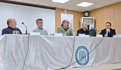 Adilcevaz’da Ceviz Yetiştiriciliği Paneli Düzenlendi