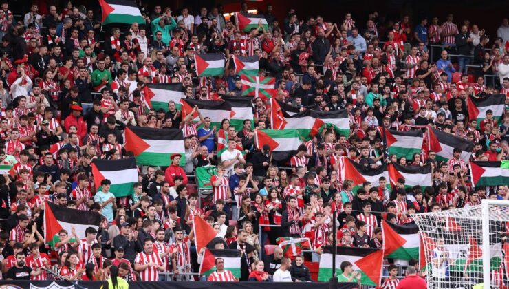 Athletic Club Bilbao taraftarları Filistin’i unutmadı!