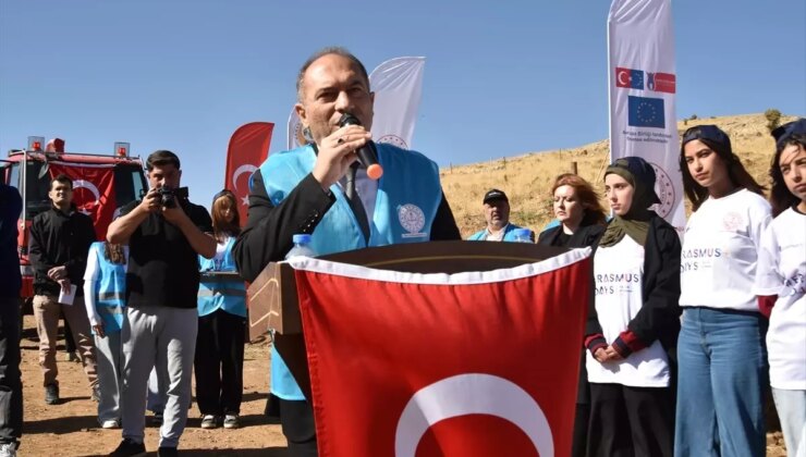 Bitlis’te 2. Fidan Dikme Şenliği Düzenlendi