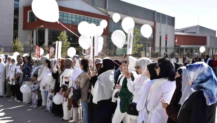 Bitlis’te Kadınlardan Gazze İçin Sessiz Çığlık Yürüyüşü