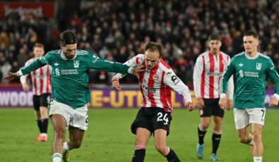Brentford 3-2 Liverpool MAÇ SONUCU-ÖZET