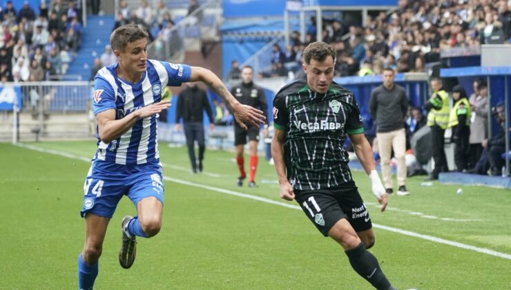 Deportivo Alaves 3-1 Elche MAÇ SONUCU-ÖZET