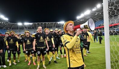 İsveç’te balıkçı köyünün futbol takımı Mjallby, şampiyon oldu