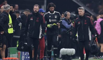 Liverpool’da Alisson Becker, en az 2 hafta forma giyemeyecek