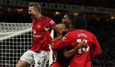 Manchester United 4-2 Brighton MAÇ SONUCU-ÖZET