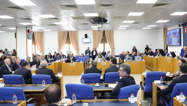 MHP’li vekilden AK Parti’ye muhalefet! Meclis’teki düzenlemeye itiraz var