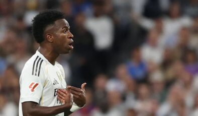 Real Madrid’de Vinicius Jr.’dan şok hareket! Soyunma odasına gitti