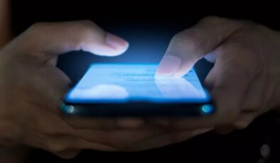 1 Ocak itibarıyla dev bir zam daha! Bu para tüm telefon sahiplerinden kesilecek