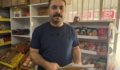 30 kişinin market borcunu ödeyen gizemli hayırsever veresiye defterini yaktı