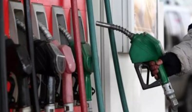 Akaryakıt zammı tabelaya yansıdı! İşte il il yeni fiyatlar