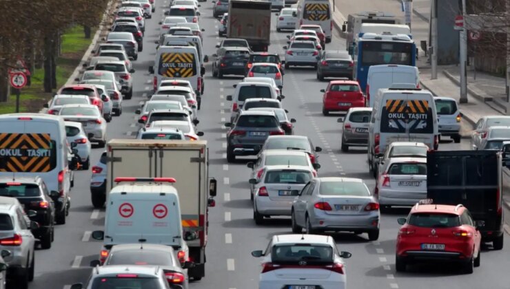 Akaryakıta gece yarısı çifte indirim