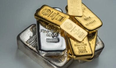 Altın rekor üzerine rekor kırdı, yatırımcı oraya yöneldi! Uzmandan dikkat çeken değerlendirme