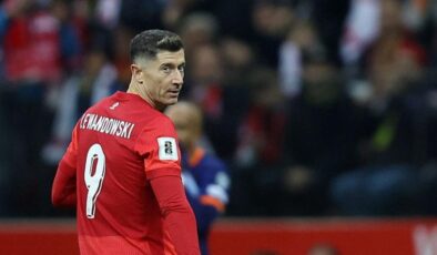 Barcelona’dan flaş transfer kararı! Lewandowski Fenerbahçe’ye giderse…