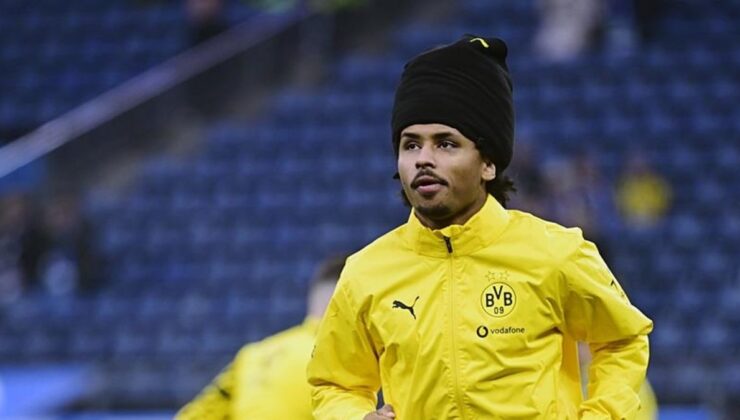 Borussia Dortmund’un yıldızı Adeyemi muşta ve elektroşok silahı taşıdığı için ceza aldı!