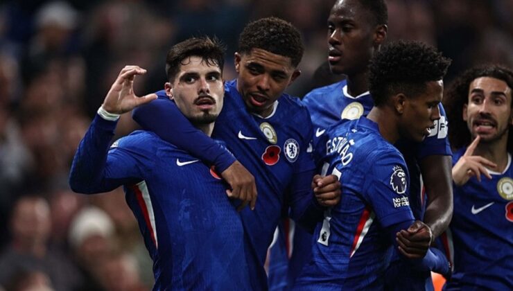 Chelsea ikinci yarıda açıldı