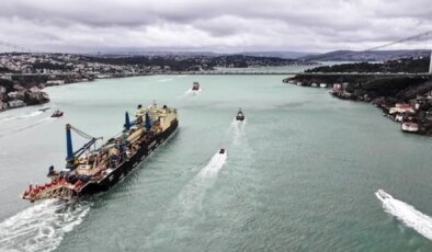 Deniz trafiğinde rekor, Boğazlar vızır vızır