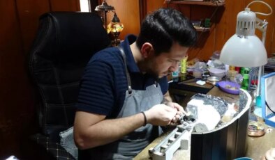 Dudak uçuklatan fiyat! Araba ve motosikletle takas ediliyor