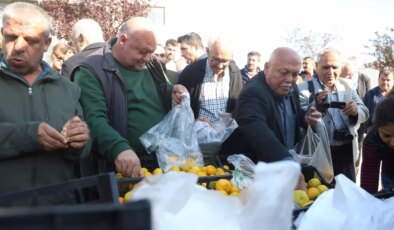 Marketlerde 30 TL’ye satılıyor! Fiyatı 2 TL’ye düşünce tonlarcasını ücretsiz dağıttılar