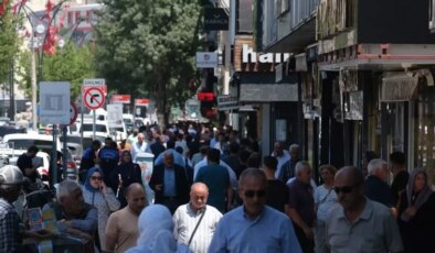 Son 3 günde 150 bin kişi kente giriş yaptı! Oteller doldu taştı