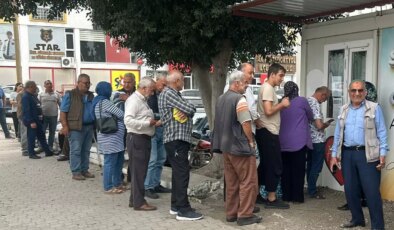 Yarı fiyatına satılıyor! Rakamı duyan koştu, metrelerce kuyruk oluştu