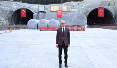 35 dakikalık yol 5 dakikaya iniyor! Bakan Uraloğlu bitiş tarihini açıkladı