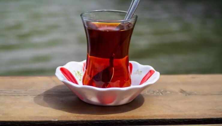 39 yıllık serüvenin sonu! Dev firma Türkiye’de çay üretimini durdurdu