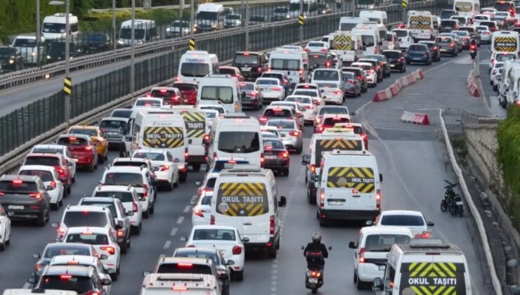 Akaryakıta gece yarısı bir büyük indirim daha geldi