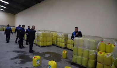 Ayçiçek yağlarına su karıştırmışlar! Tam 3 bin 650 bidon ele geçirildi