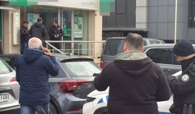 Başakşehir’de ödedikleri borcu, silahla gasp etmeye çalıştılar