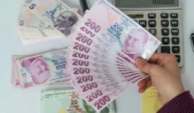 Görüşmeler devam ederken iş dünyasından kritik asgari ücret mesajı