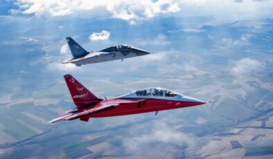 İspanya’ya 30 HÜRJET satışı için imzalar atıldı