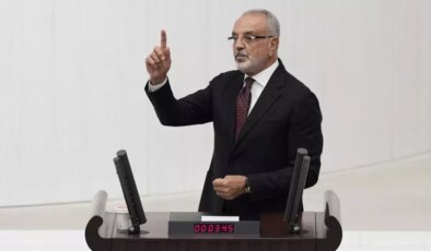 "Çift maaş alıyorum" diyen Sırrı Sakık’tan Meclis tarihine geçecek öneri