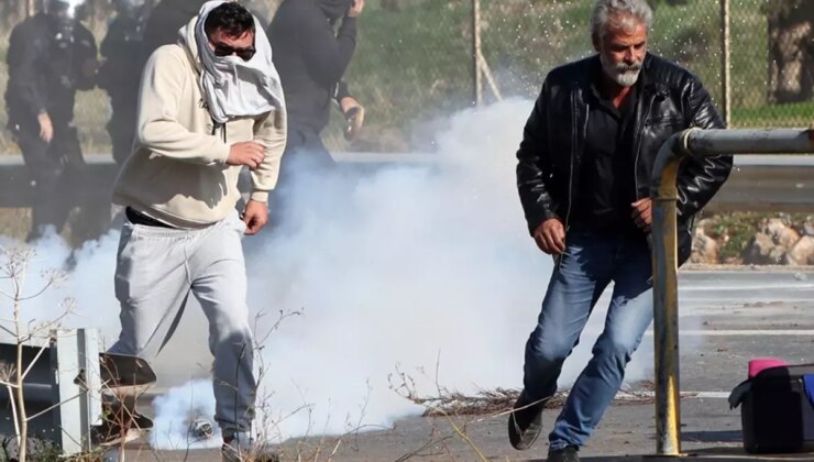 Yunanistan’ın Girit Adası’nda çiftçiler havalimanını basıp polisle çatıştı