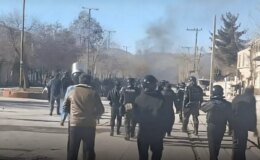 İran’da ekonomik isyan büyüyor: Can kaybı 20’ye yükseldi, gözaltı sayısı binlere dayandı