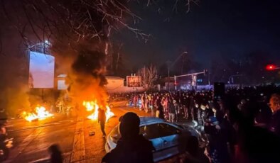 İran’daki protestolarda ölü sayısı 3 bin 90’a yükseldi