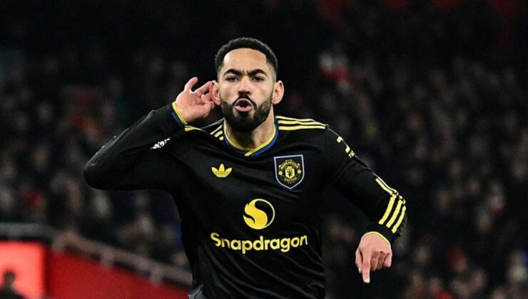 Manchester United, deplasmanda Arsenal’i devirdi!