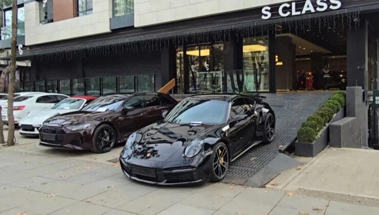 Türkiye’nin en lüks araçlarının olduğu galeriye operasyon