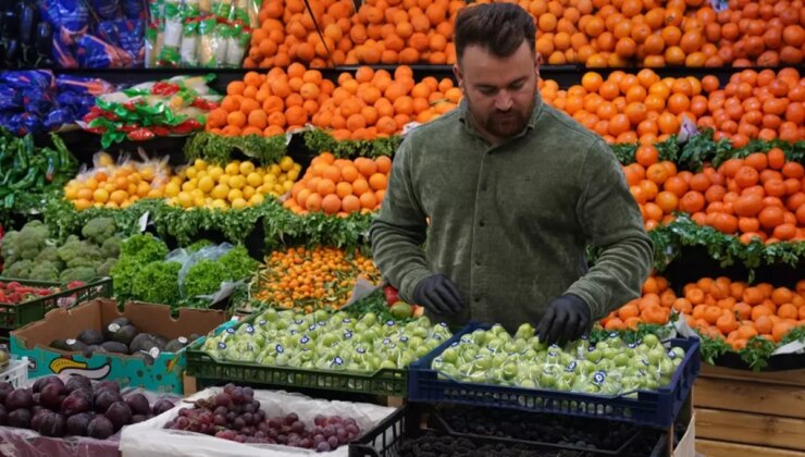 Türkiye’den aldığı yeşil eriği ülkesinde kilosu 500 dolardan satıyor