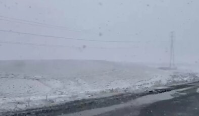 Türkiye’nin en kurak ilçesine lapa lapa kar yağdı